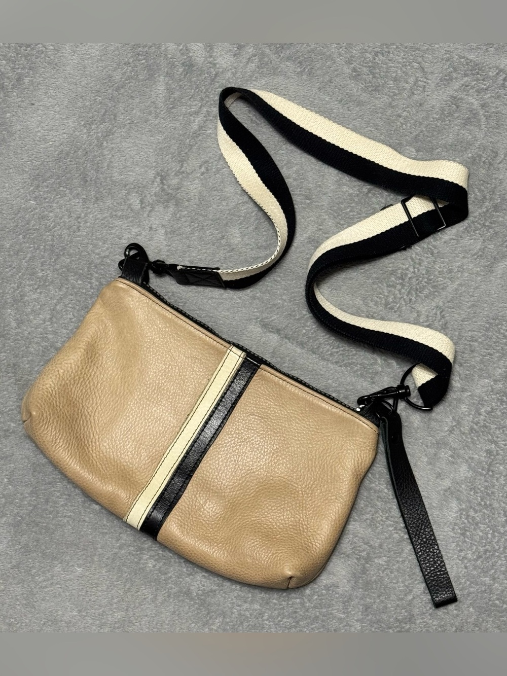 Lynn Tallerico Darla Stadium Bag Leather Crossbody Purse Cafe Au Laite Beige USA